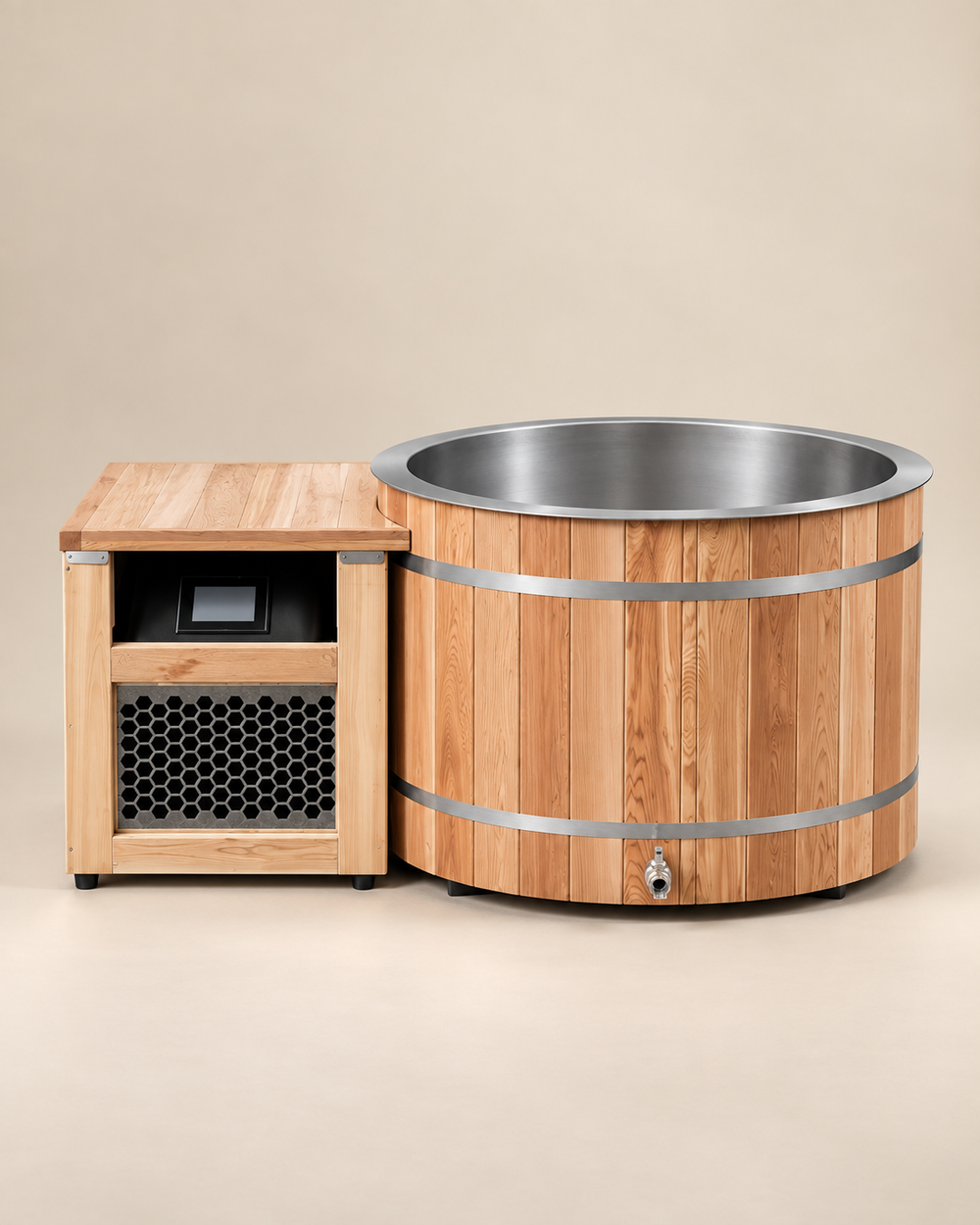 Cedar Cold Plunge with Integrated Chiller